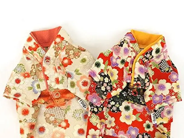 Accident Scene of Elevator da Glória: Tributes Imaged Nearby