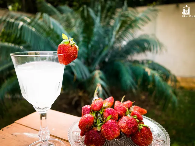 DIY Cranberry Juice Canning: Two Methods Explored