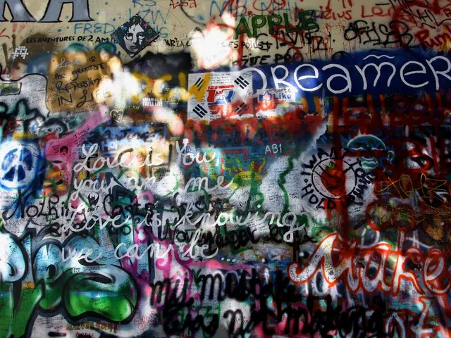 "School on Ländchenweg suffers property damage, reports Polish police as 'swarm' of individuals are...