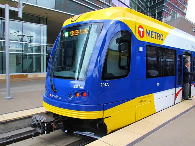 Railway union pushes for wage reduction for railway managers