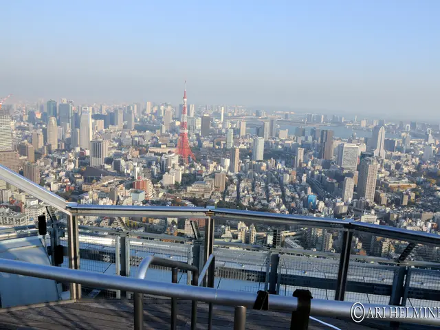 Clash in Gladbeck's pedestrian zone leaves four individuals hurt