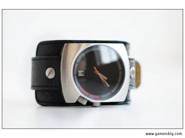 Burberry planning to eliminate 1,700 positions due to revenue decline