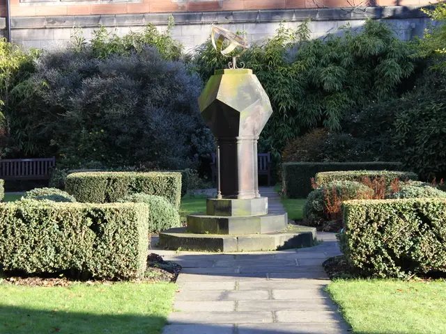 Headline: Transitioning the Discussion to an Outdoor Setting