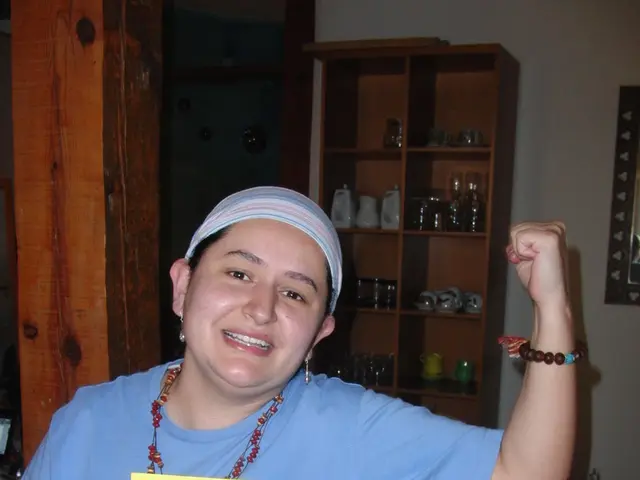 Rapidlyorbiting Cards achieves a market cap of $78 million within five days, yet doubtful signs...