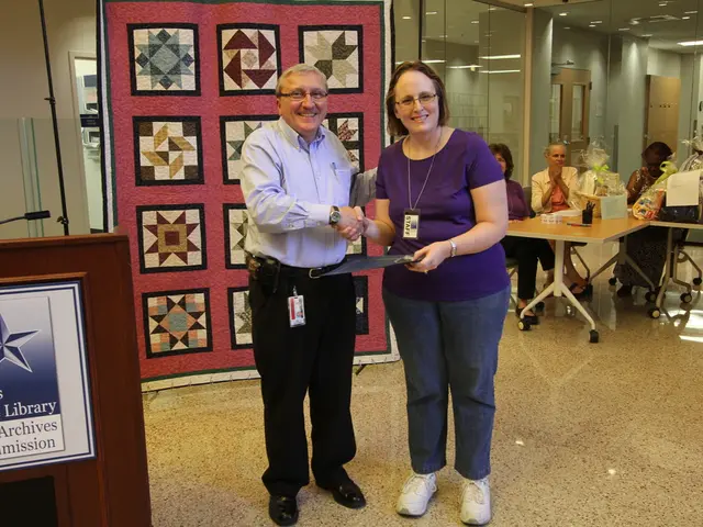 Investigation body aims to "comprehend, instead of criticize," regarding the Corona situation.