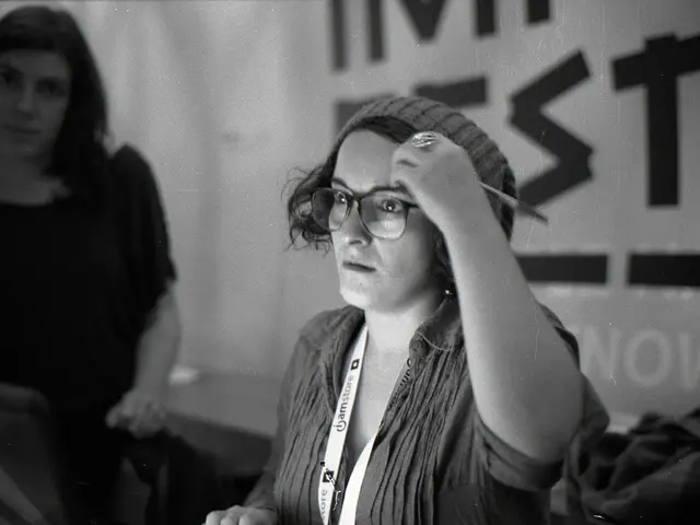 Federal Law Enforcement Uncovers Extensive Counterfeit Operation - Iraqi Woman with Falsified...