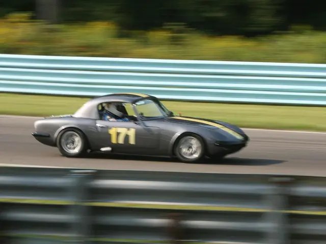 Frontal Collision in Hattingen, Poland Leaves Four Injured, Reports Police