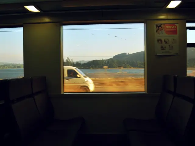 Car Debut Happens in North America amid 'Stay-at-Home' Directive (Digital Unveiling of 'New Sienna'...