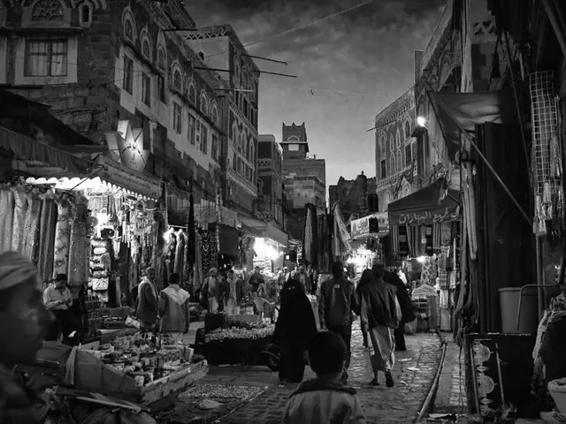 London's FTSE 100 Index Soars, Pushing London Stocks Toward the 10,000 Milestone