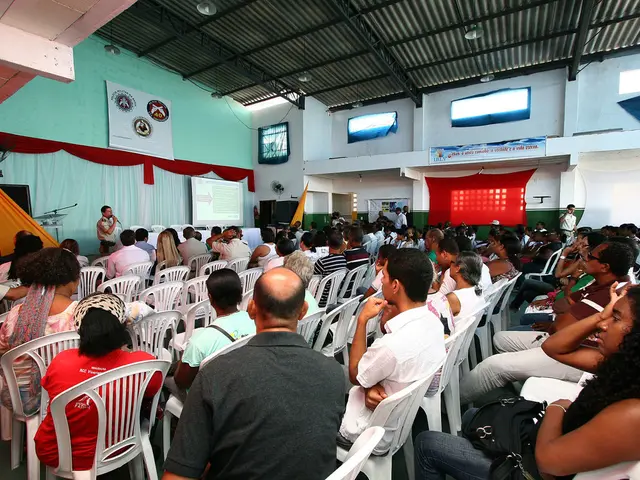 Actor Horst Krause, famously recognized for his role in "Police Call", has passed away.