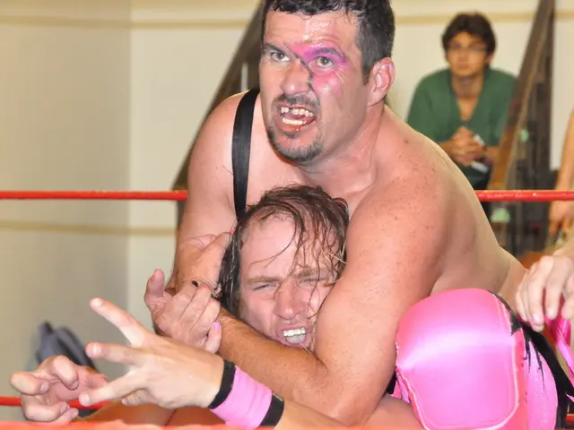 In the overtime, Magnitogorsk's soccer team, Metallurg, meets defeat at the hands of Salavat Yulav