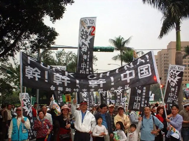 "Unions of Opposition and Mutual Support"