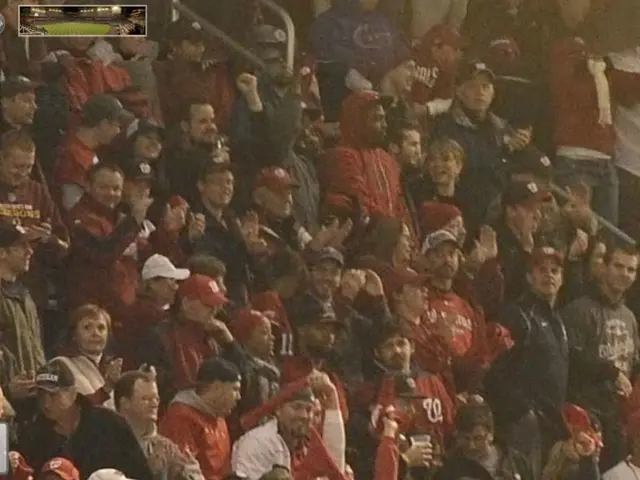 Tunisia secures a spot in the World Cup, Ghana achieves a vital victory in a crucial match.