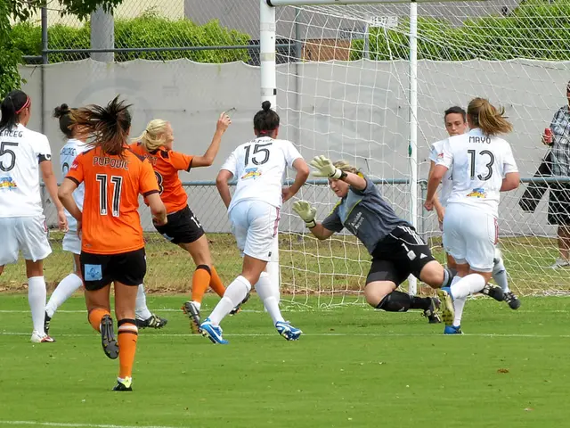 Women's team of Torreense is being hosted by Jamor