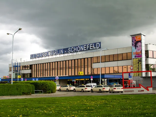 Satellite GPS Device: SPOT Gen3 Messenger Overview