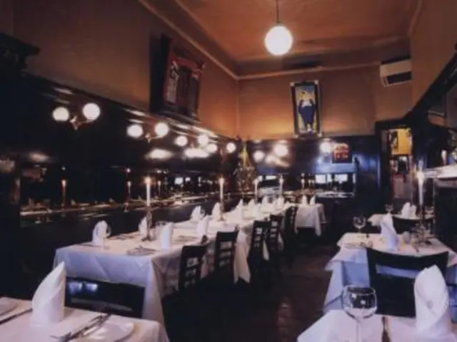 Affluent Design Editor Unveils Affordable Treasures under $100: 18 Must-Haves for All Budgets